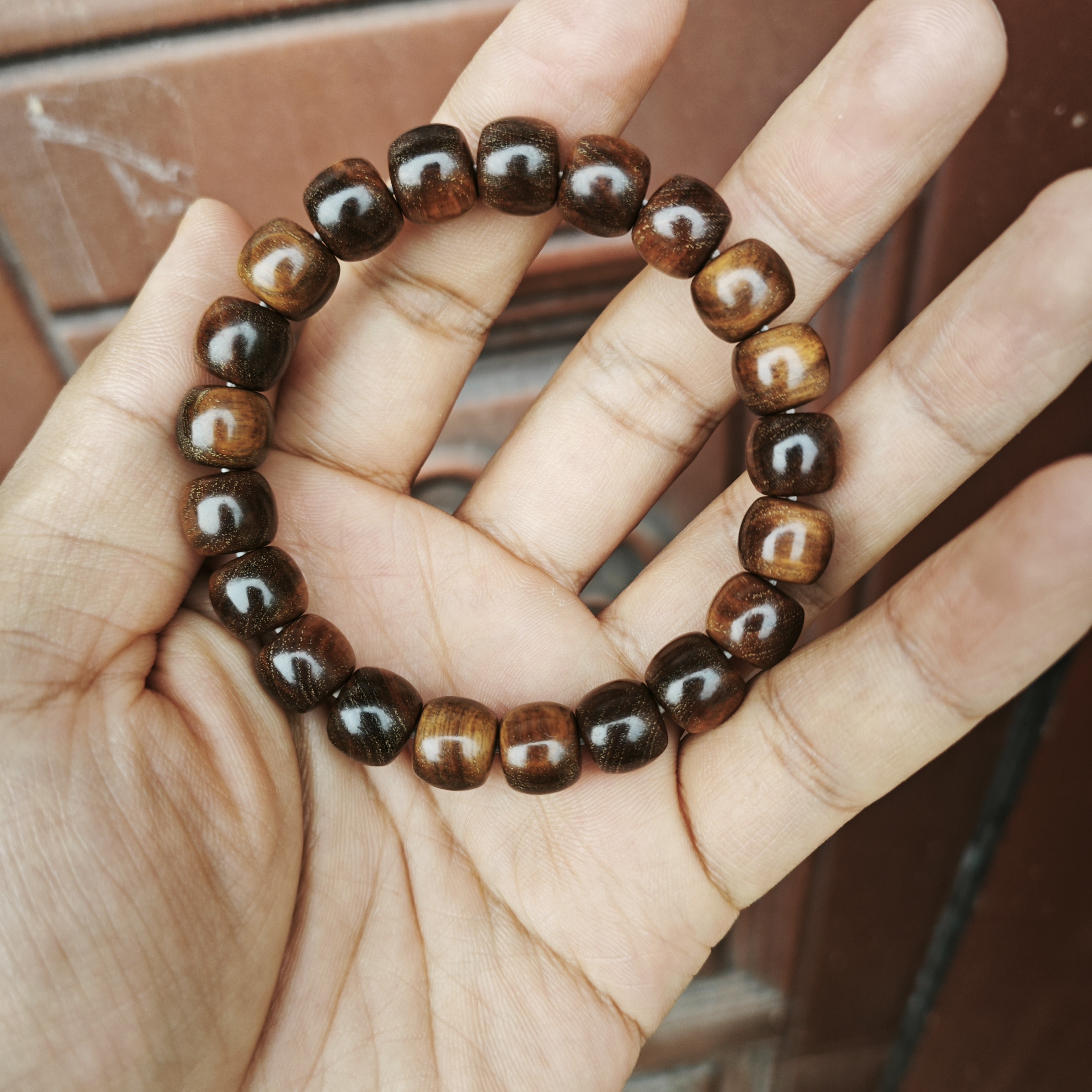 愈疮木9/10稀有爆满金星深色料高油性高密度毕业串香味好闻无科技