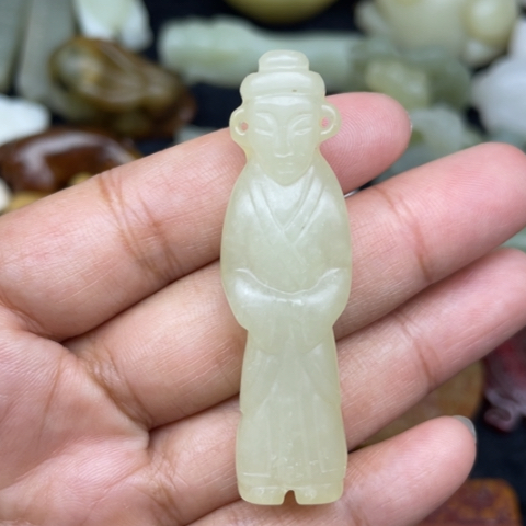 未镶嵌蛇纹石玉颈饰5