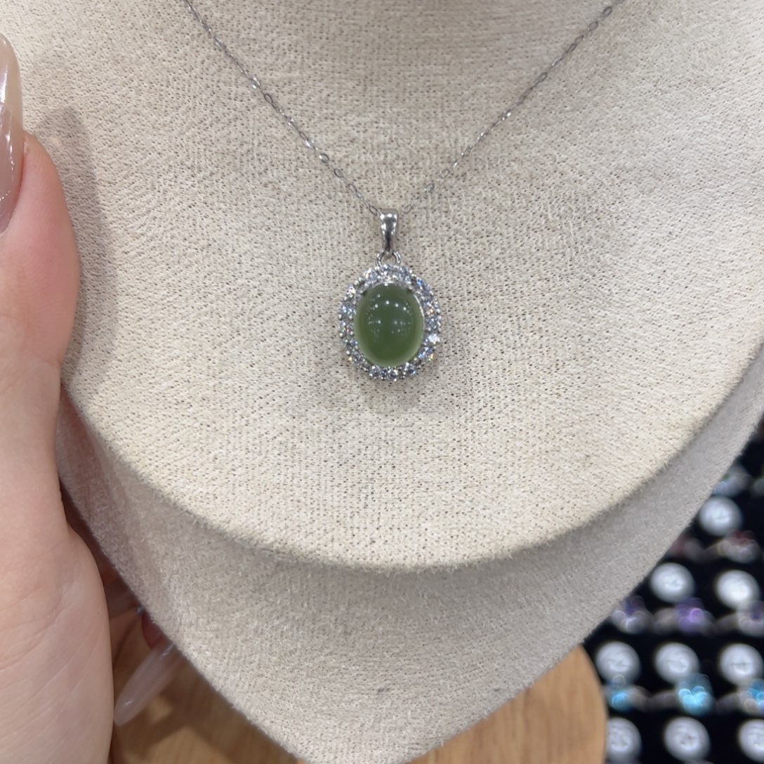 清****蛇纹石玉银S925镶嵌颈饰