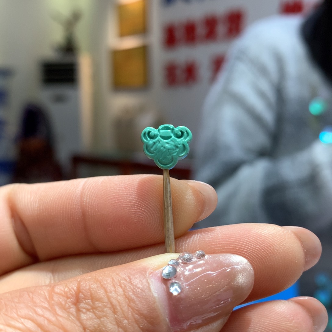 绿松石配饰未镶嵌