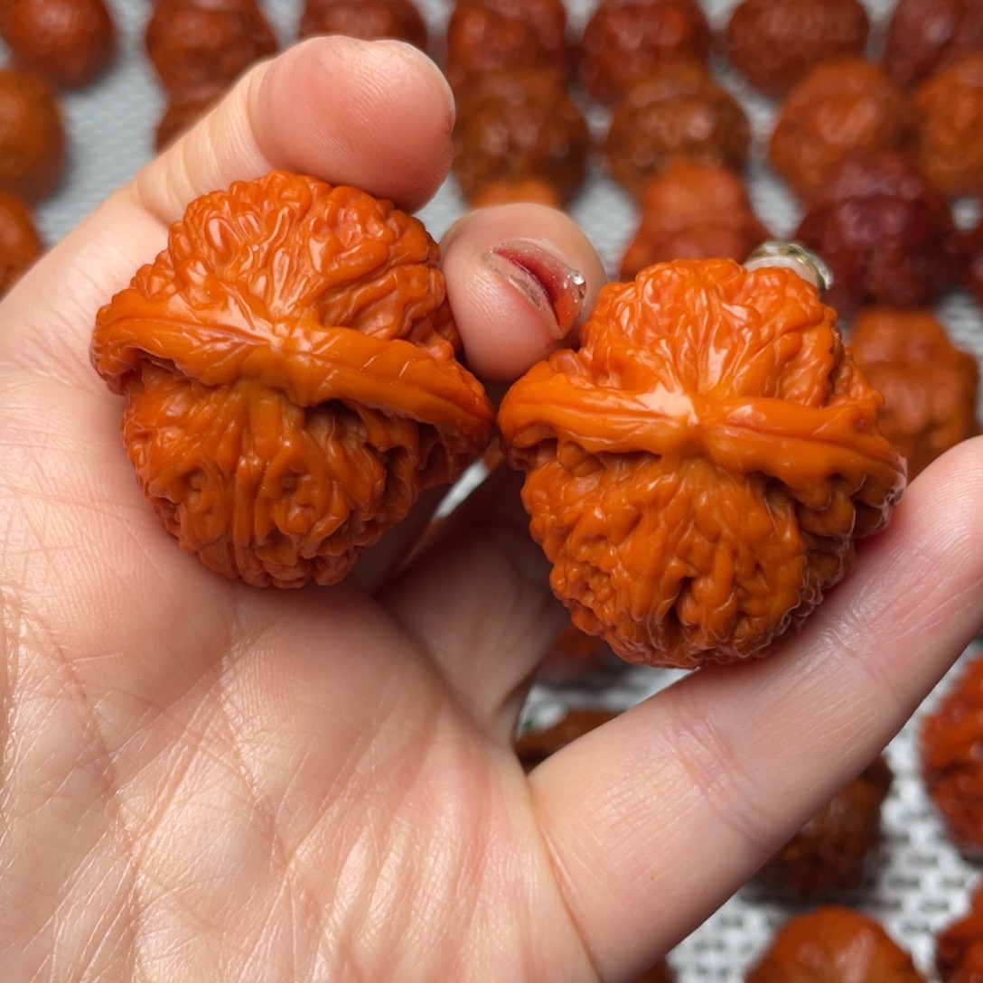 桃核吊坠文玩核桃 手把件 白狮子 35