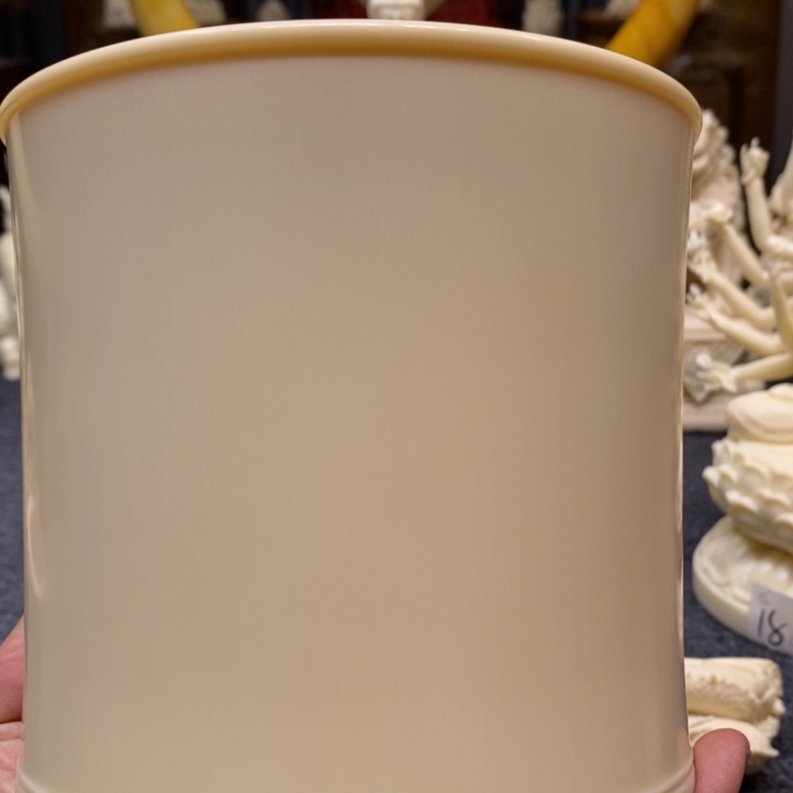 【闪购商品】藏**雅大笔筒摆件工艺品