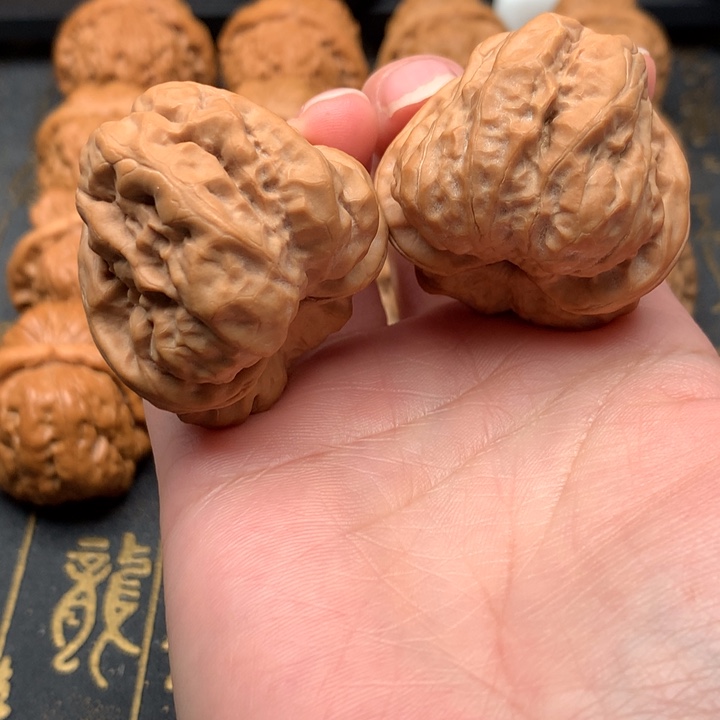 文玩核桃把件核桃