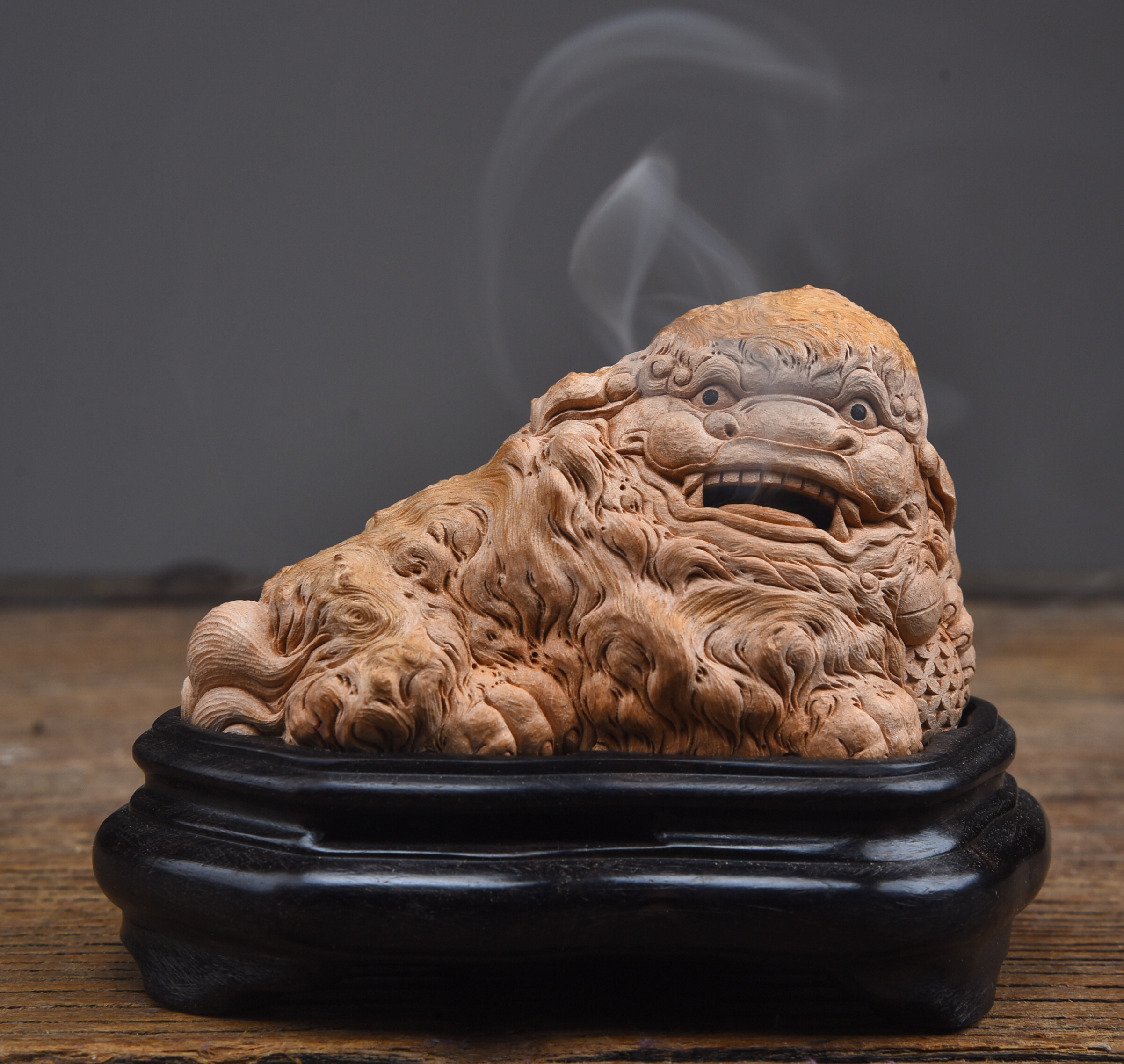 纯手工雕刻荔枝木香炉小高货