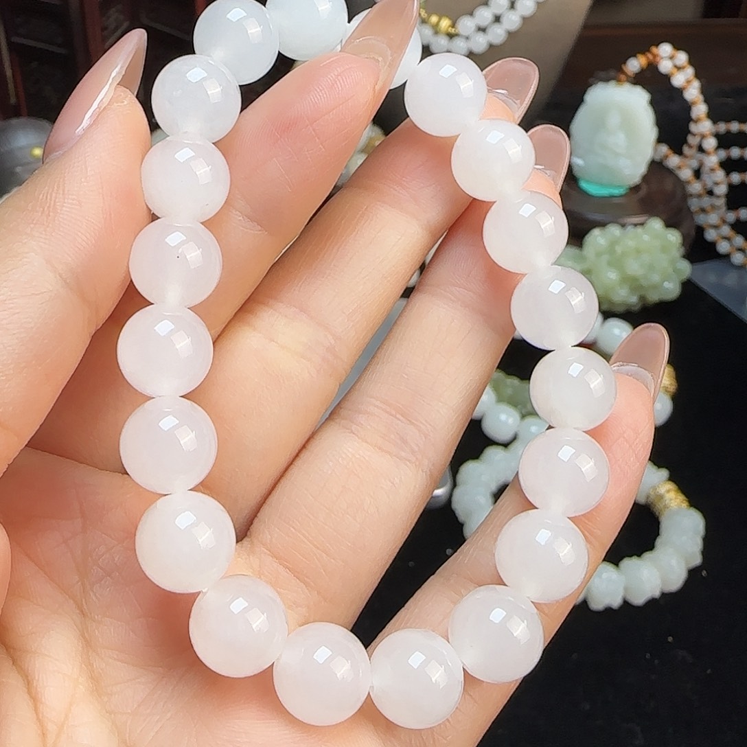 和田玉未镶嵌颈饰定制发货