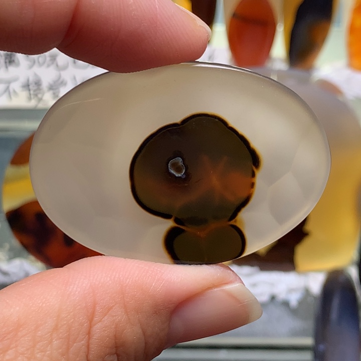 未镶嵌颈饰玛瑙/玉髓170