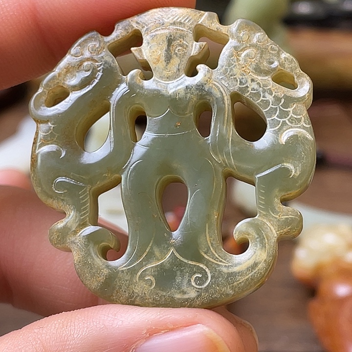 和田玉（糖玉）未镶嵌颈饰