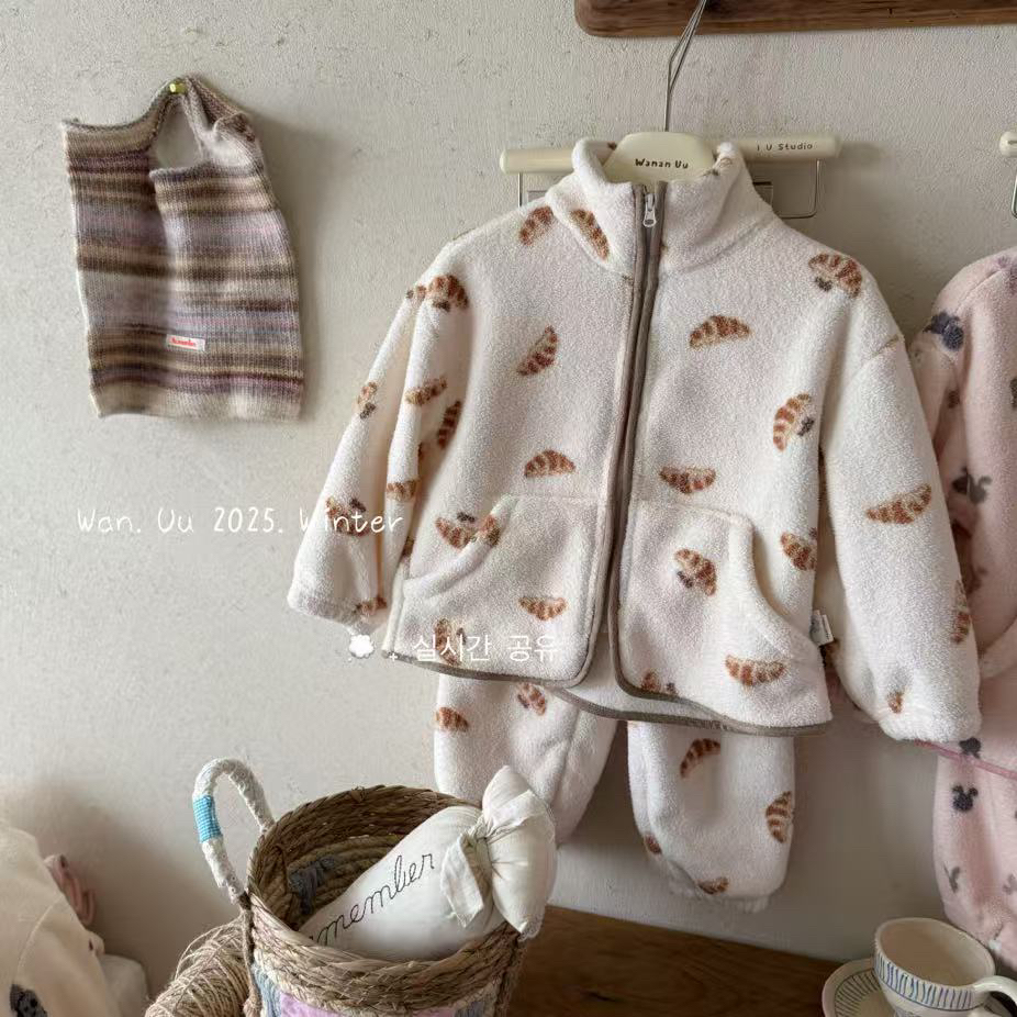 Y18晚柚男女童冬季保暖家居服