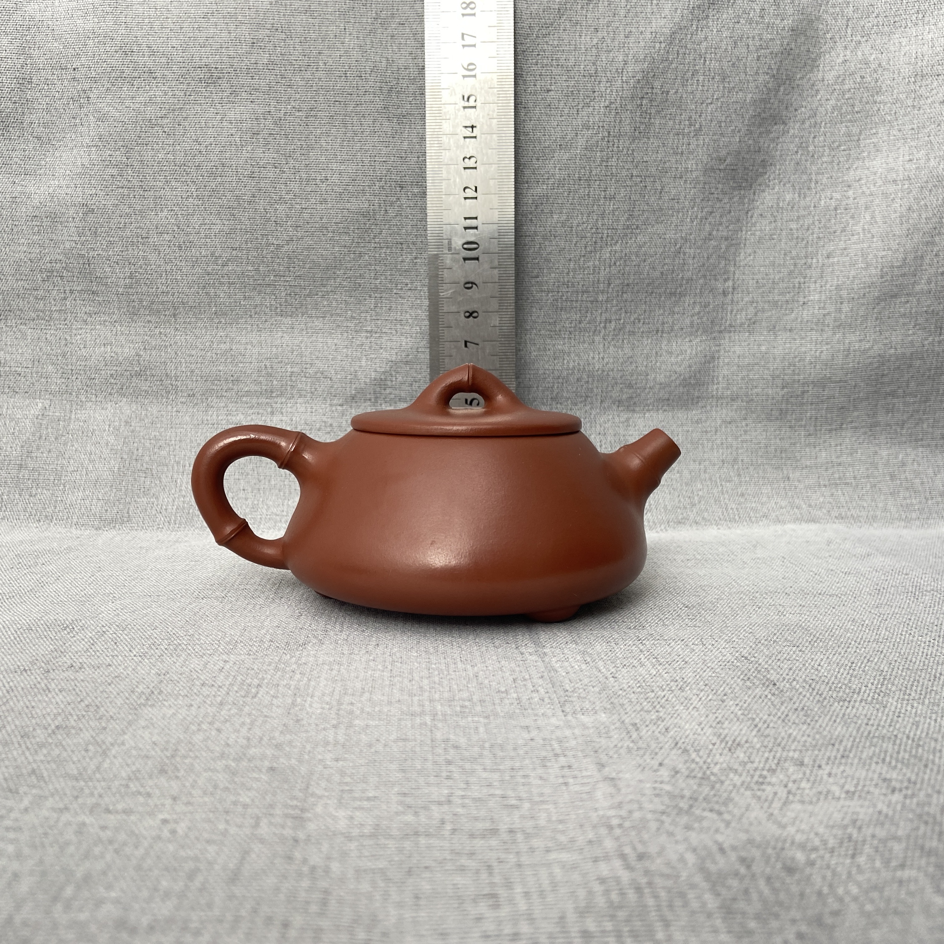 宜兴手工紫砂陶 茶壶GS3480-22