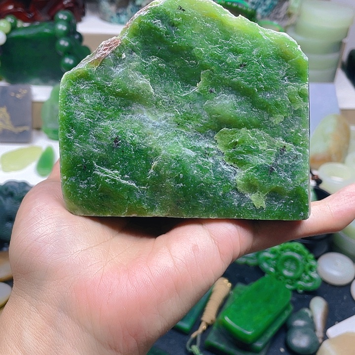 未镶嵌和田玉（糖玉）珠宝半成品