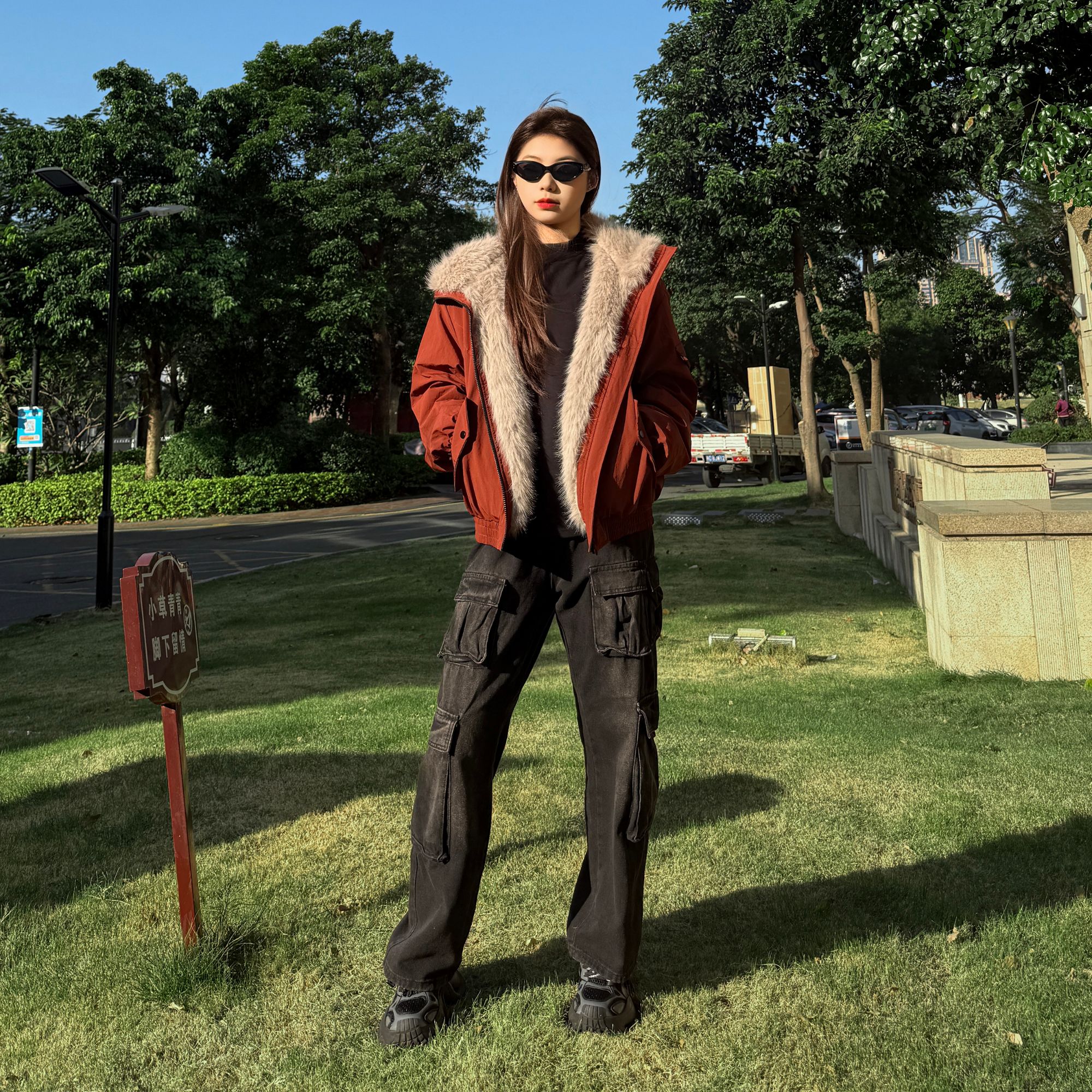 ZMOH休闲连帽保暖羽绒服时尚户外加厚防风秋冬潮流男士运动加绒