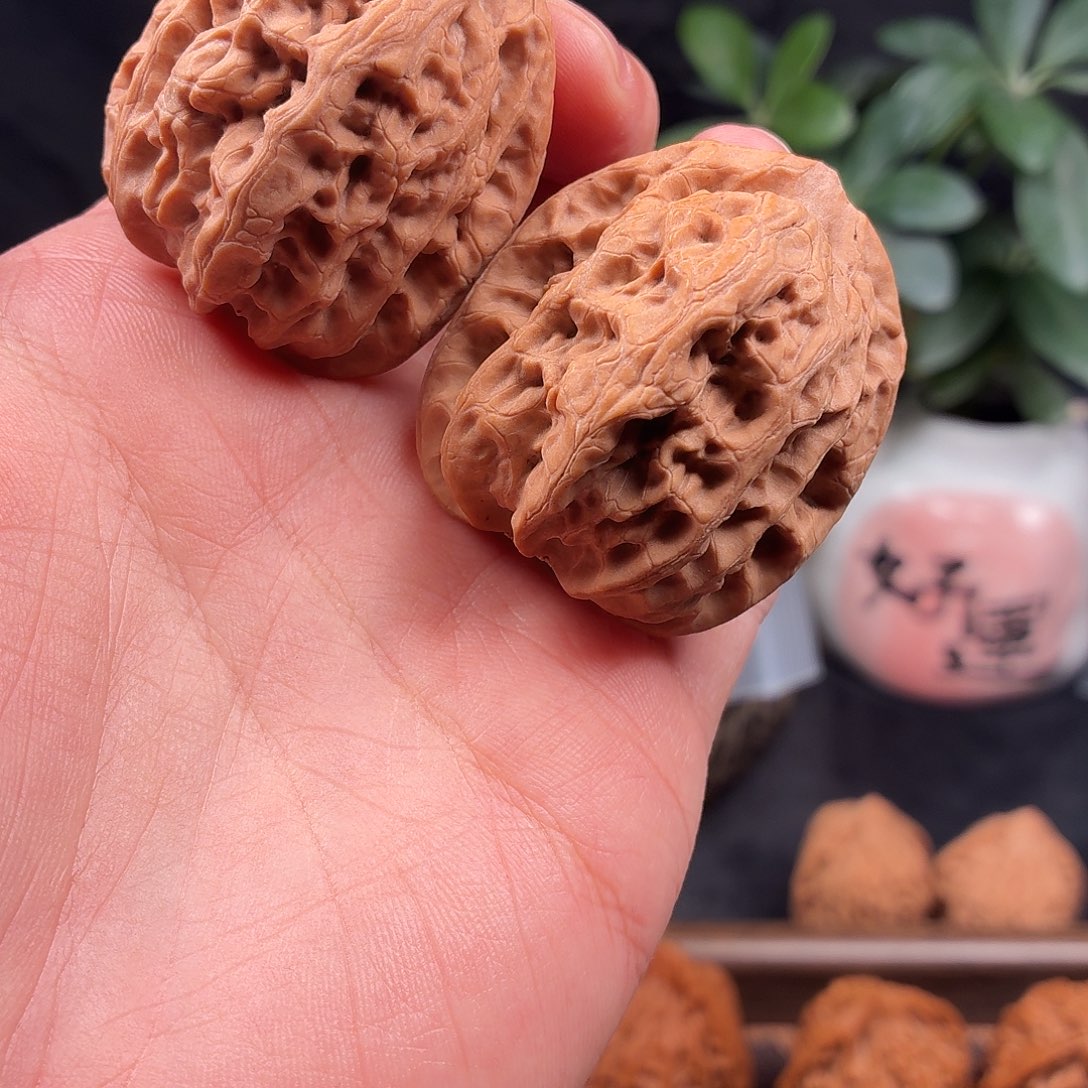 吊坠文玩核桃佛杜