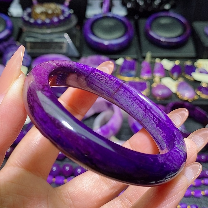 苏纪石（舒俱来）手镯未镶嵌