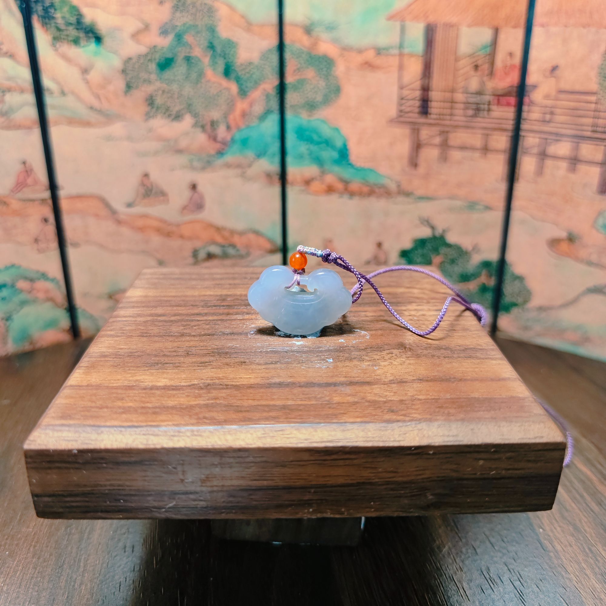 Q和田玉烟紫平安锁吊坠1132