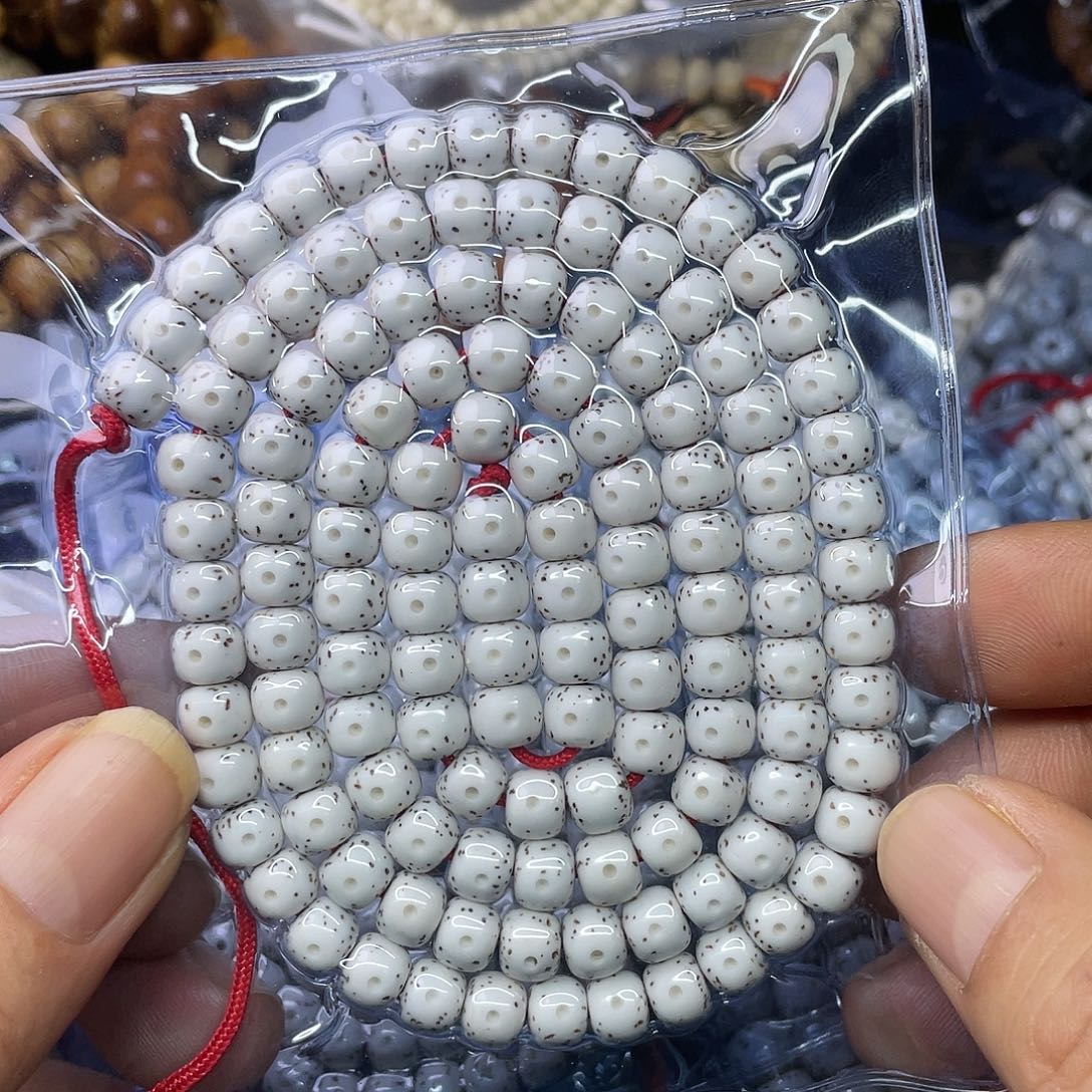 星月菩提吊坠?**?8 7桶1111