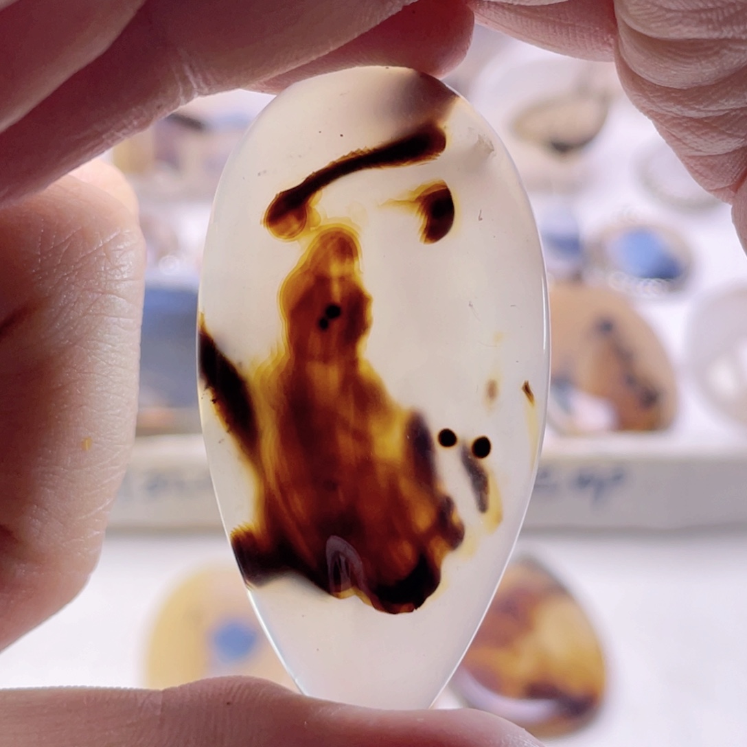 玛瑙/玉髓未镶嵌珠宝奇石