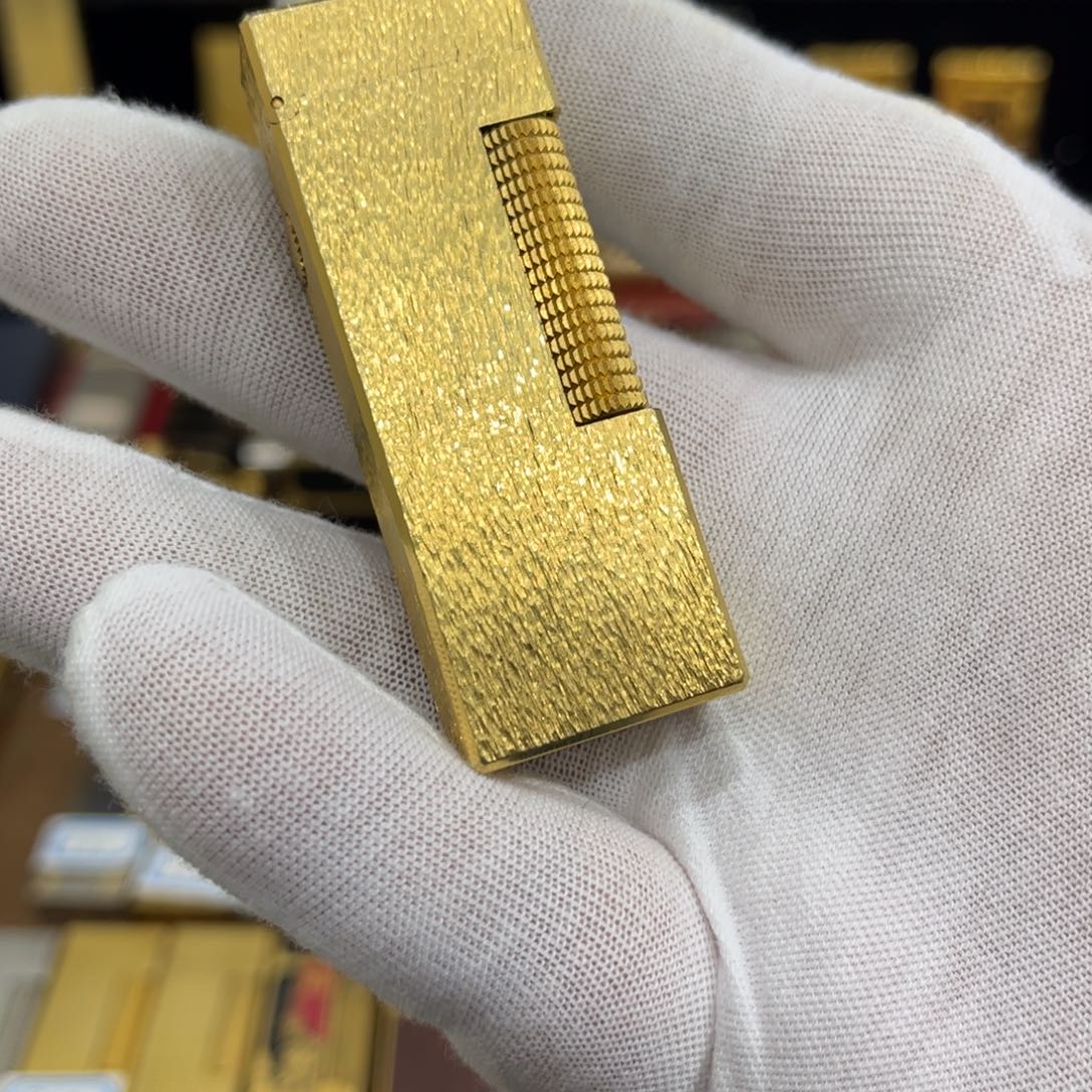 R***n登四代金色树皮纹