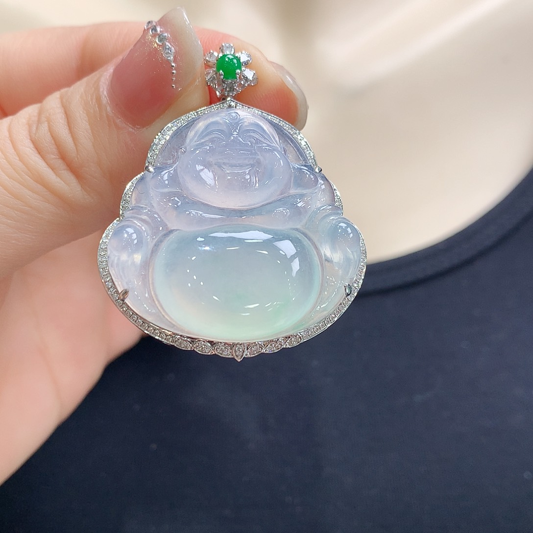 翡翠颈饰18K金镶嵌佛公