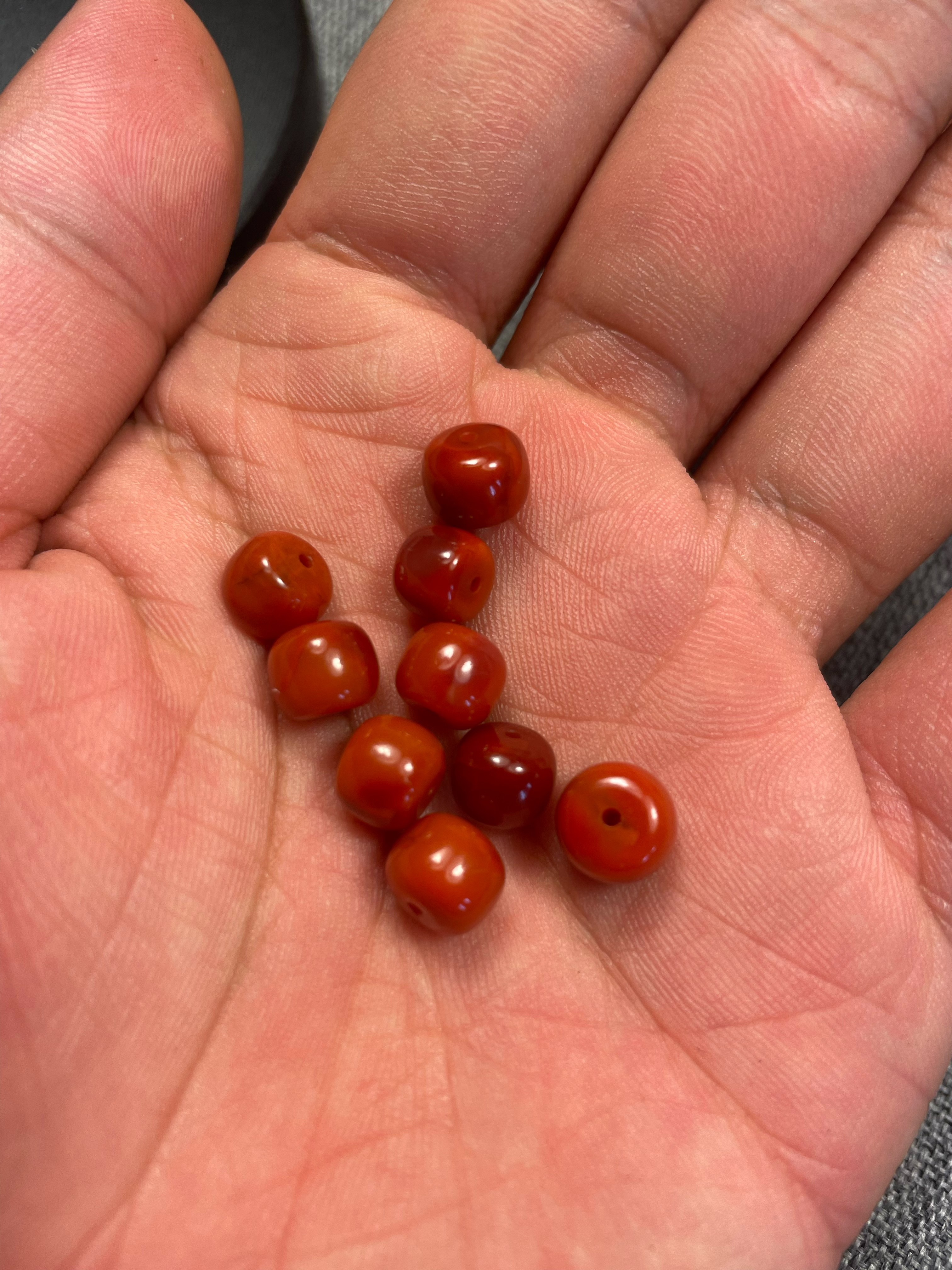 天然南红珠子一个8mm到10mm随机发货