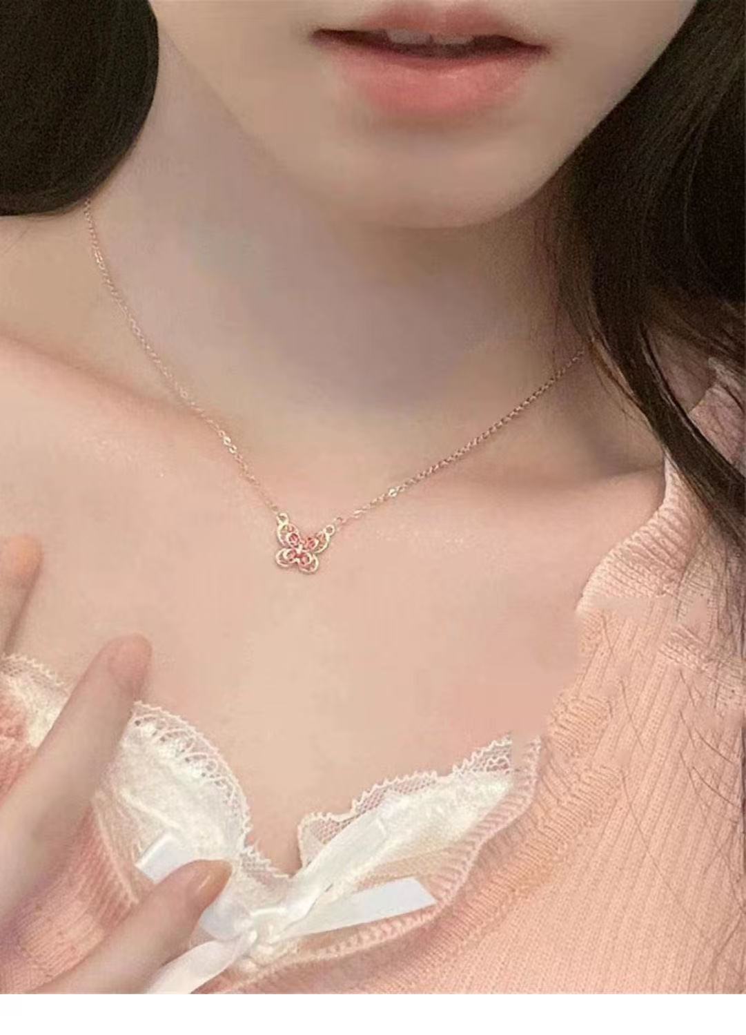 锌合金亚克力吊坠 花丝蝴蝶项链ins小众轻奢高级百搭设计气质