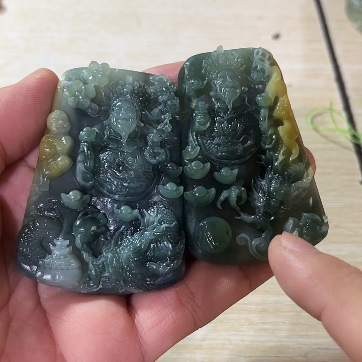 定制翡翠未镶嵌翡翠