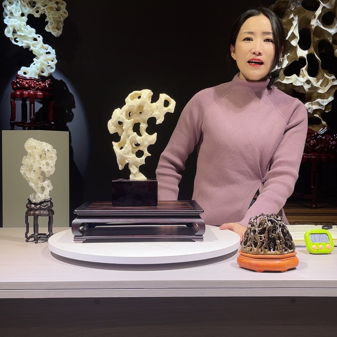 拖**手太湖石，太湖石摆件