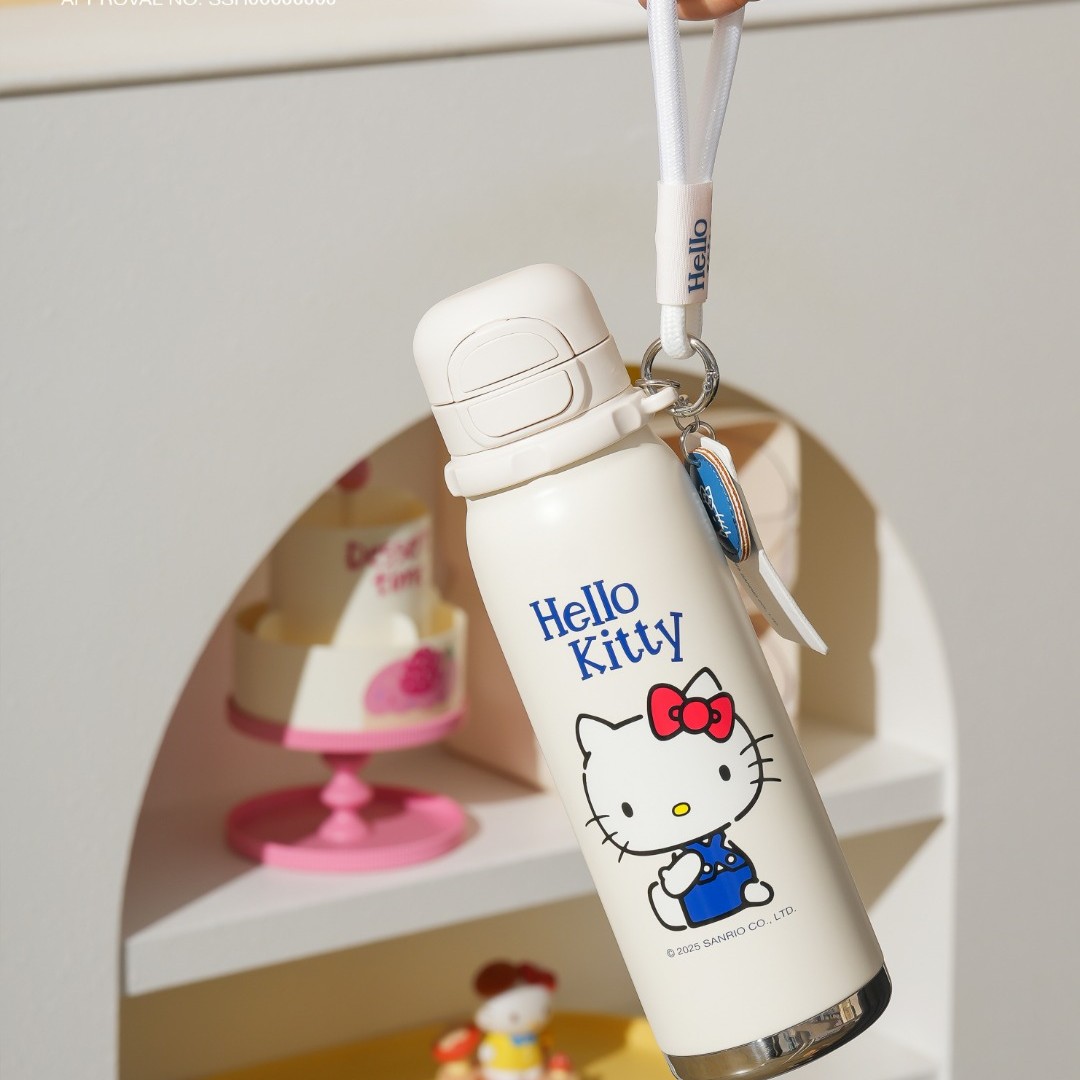 杯具熊保温杯锐气牛仔Kitty运动吸管双饮学生食品级儿童水杯