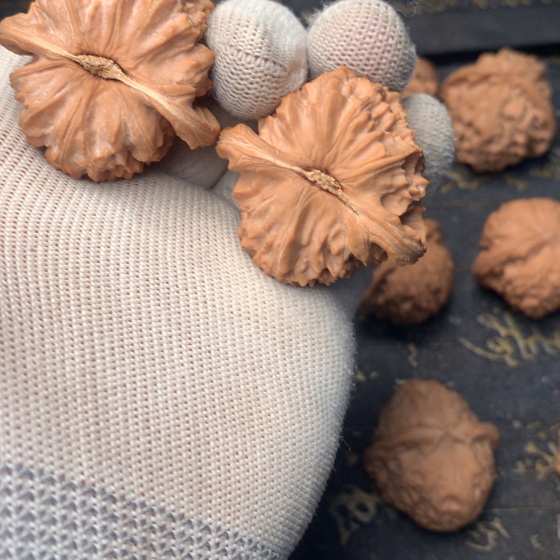 猴头核桃吊坠文玩核桃白狮子42