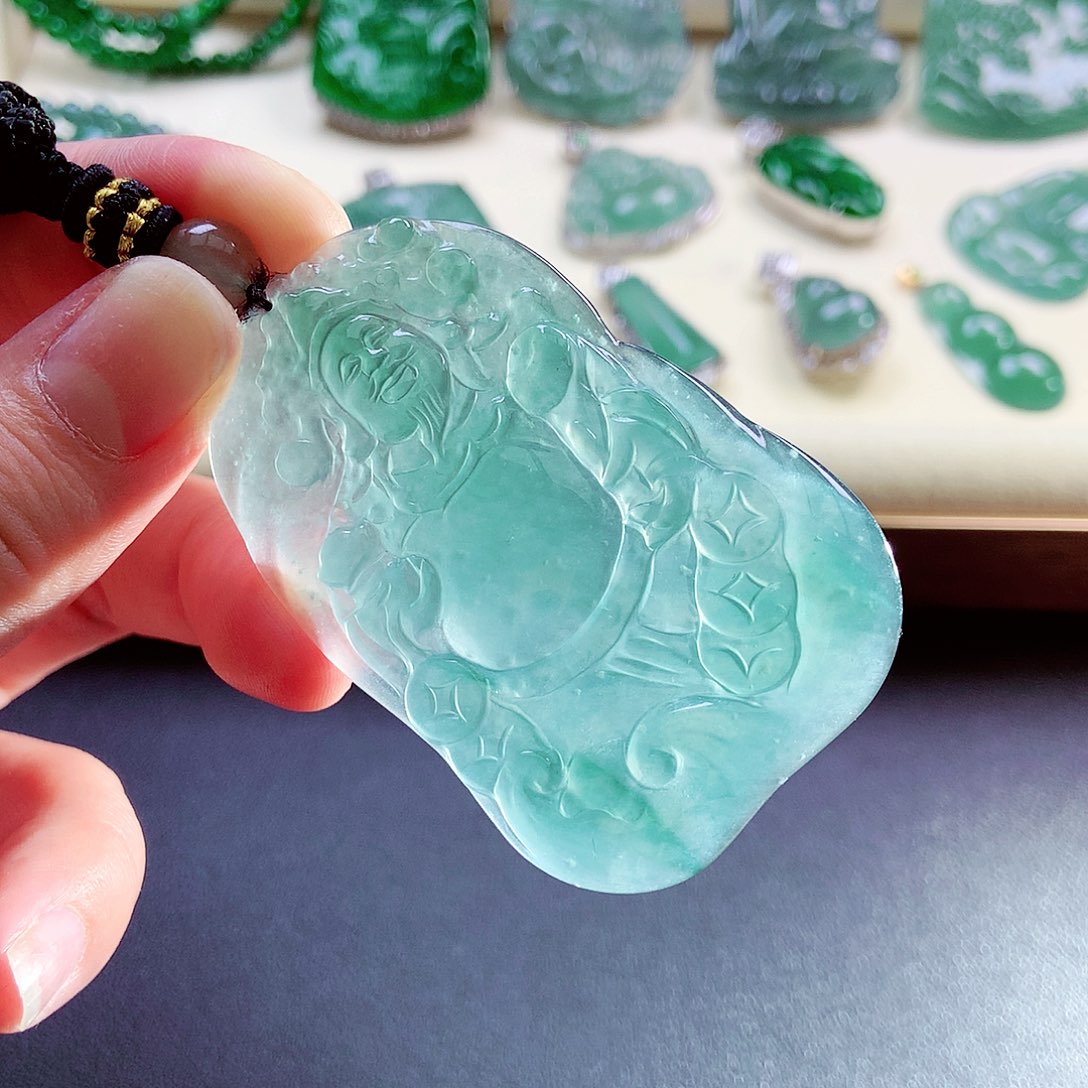 【闪购商品】翡翠颈饰未镶嵌天然