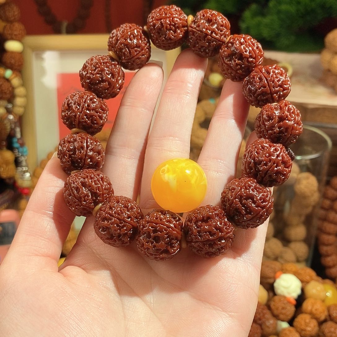 金刚菩提吊坠185玉华素肉