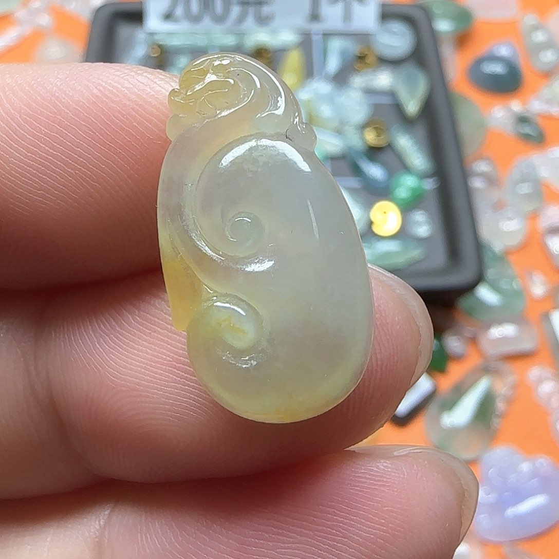 定制翡翠未镶嵌翡翠