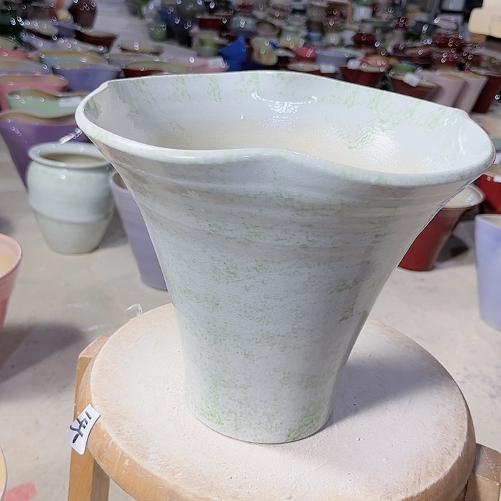 瓶口21户23 景德镇陶瓷学院