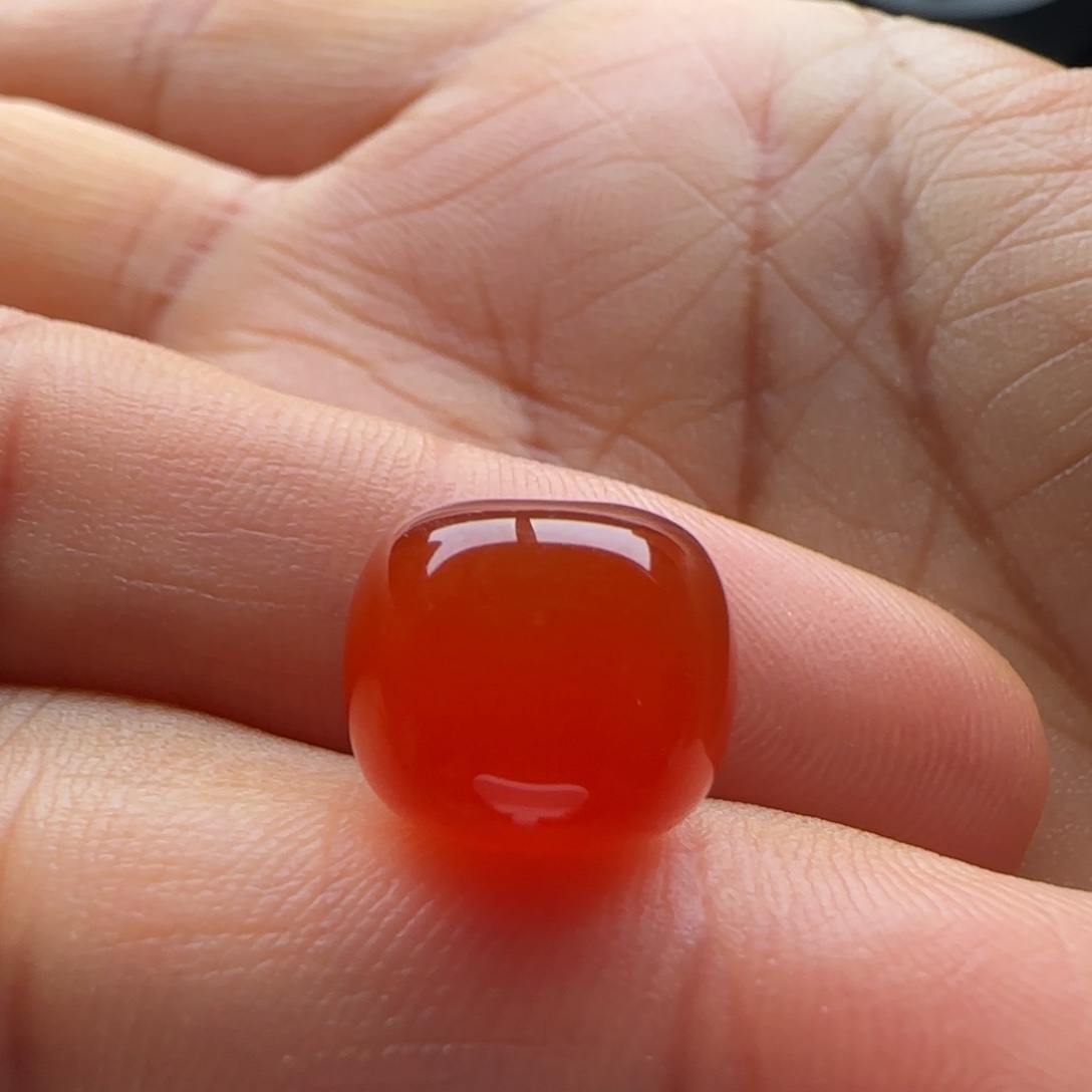 K***x南红玛瑙未镶嵌老型12.2-10.5