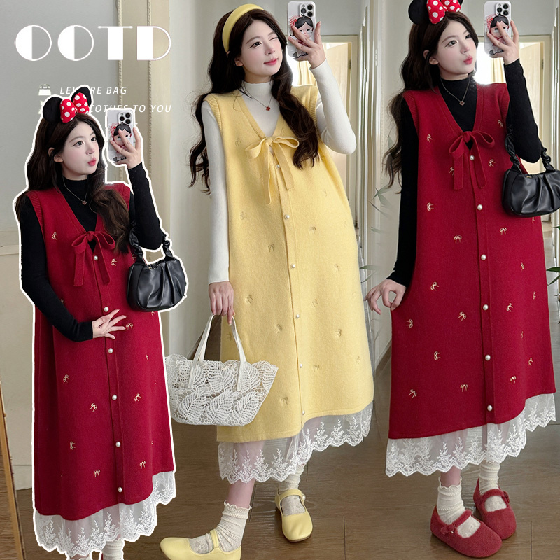 2025秋冬舒适针织衫+重工刺绣花边拼接甜美针织背心裙孕妈套装