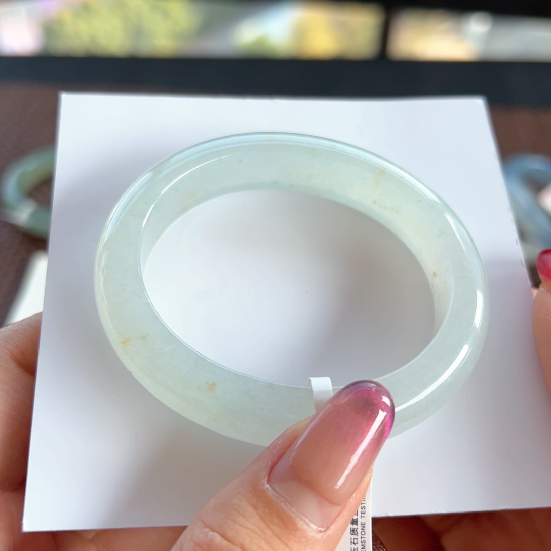 翡翠手镯未镶嵌23号 53.5贵妃