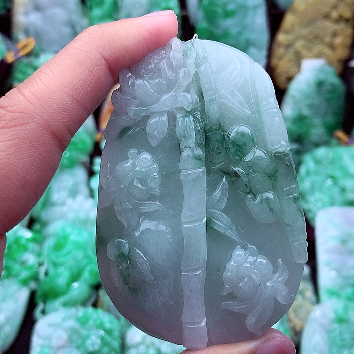 翡翠吊坠(不含链)未镶嵌