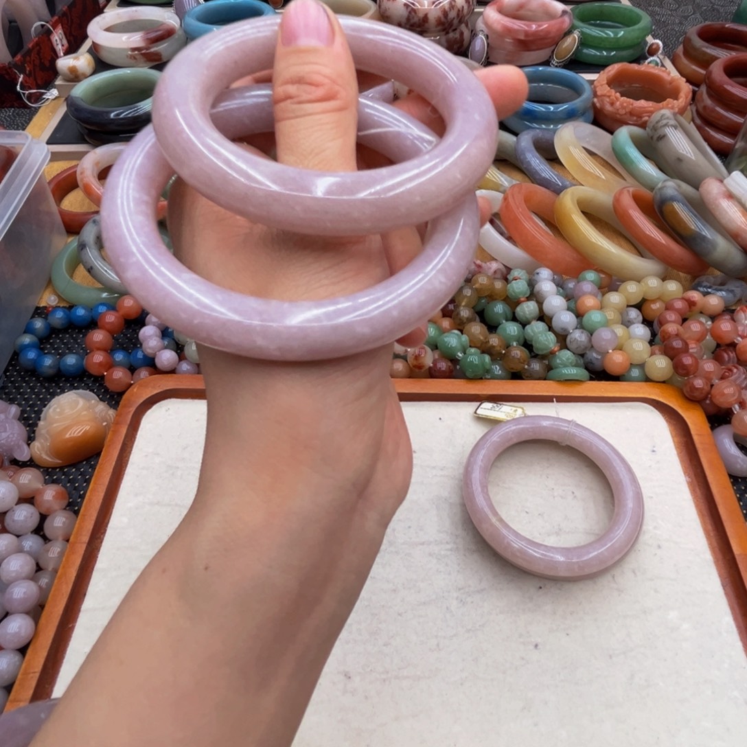 石英岩玉未镶嵌54/62