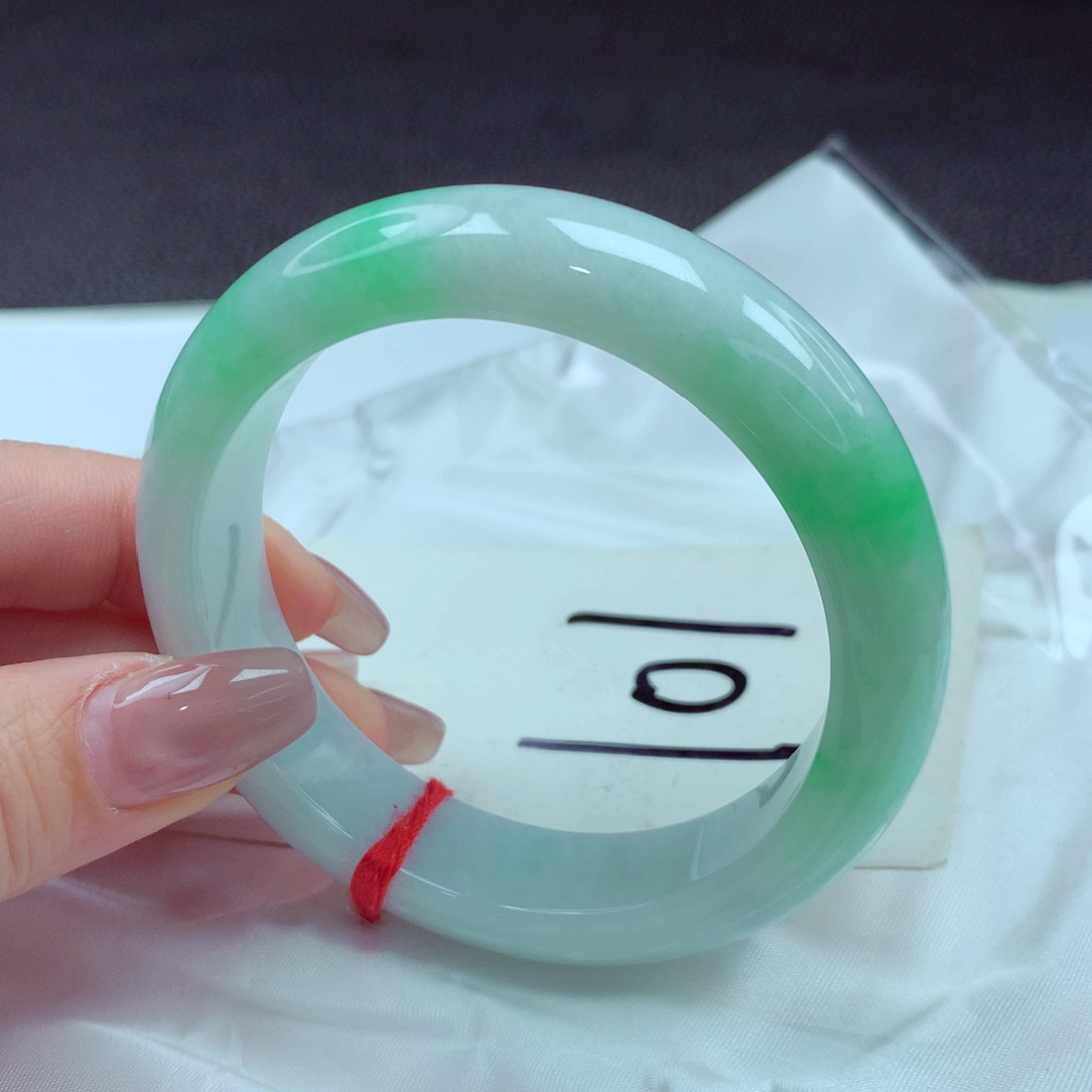 翡翠手镯未镶嵌手镯57