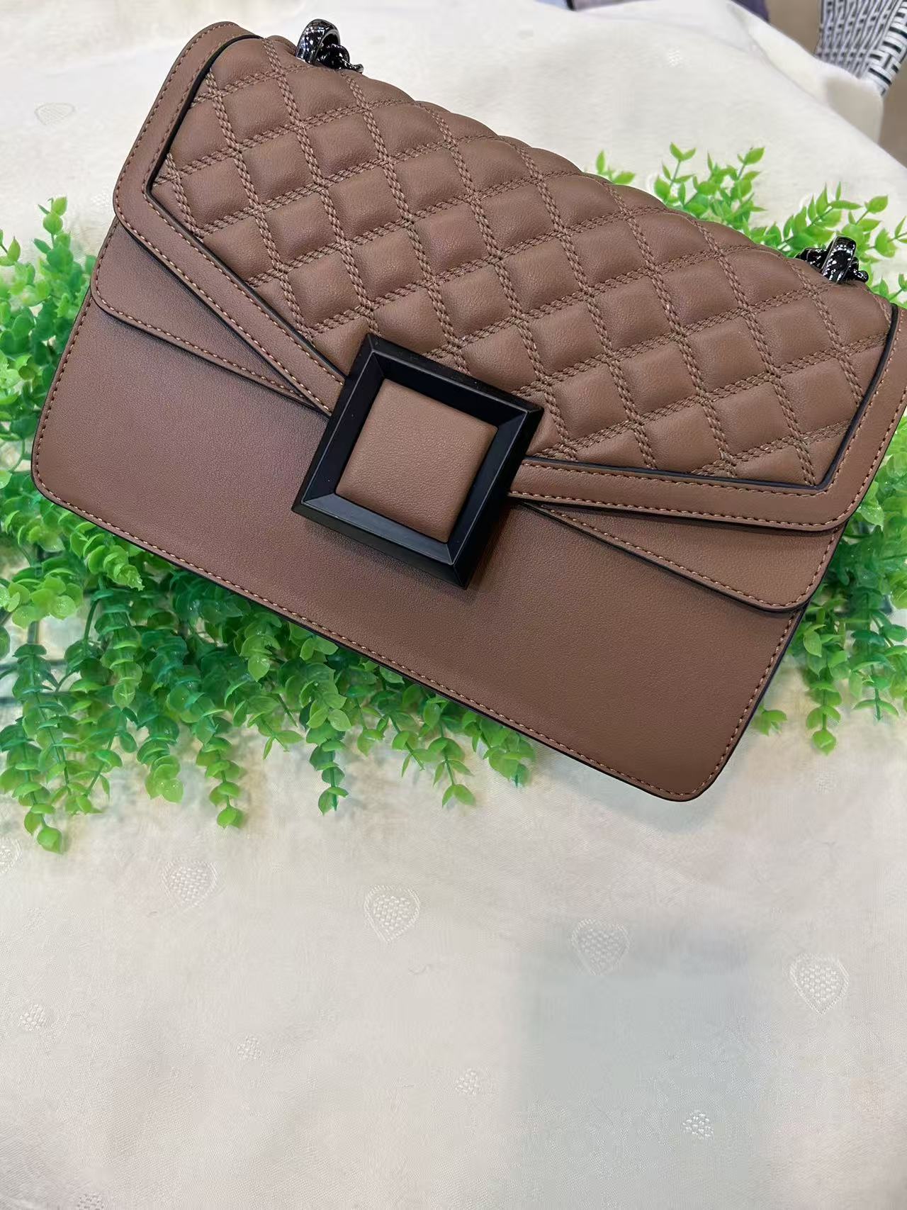 【自由秀】时尚单肩包斜挎包潮流女包