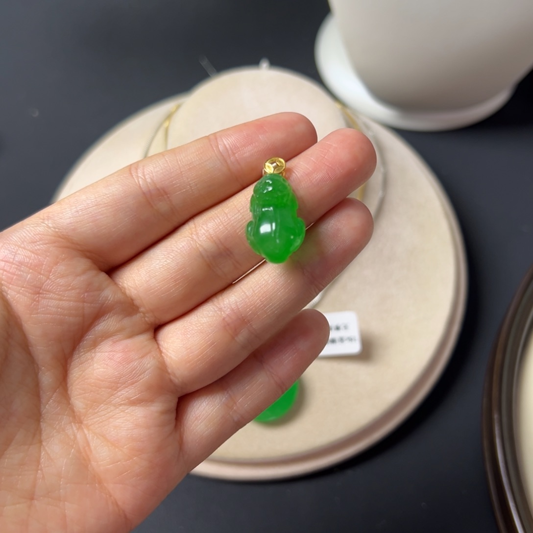团*儿貔貅直播编号S4023