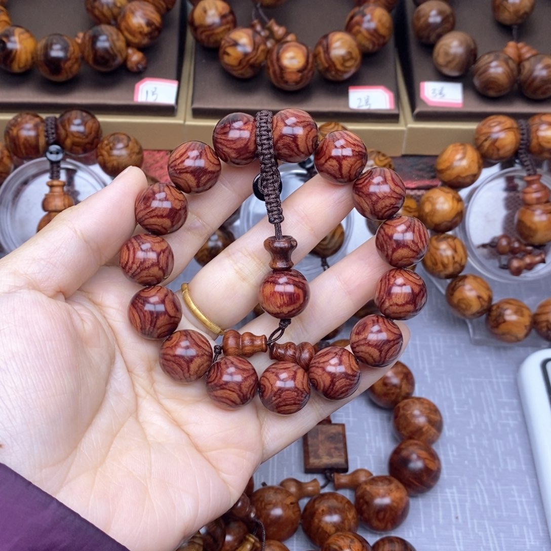 木股**人黄花梨黄花梨黄花梨