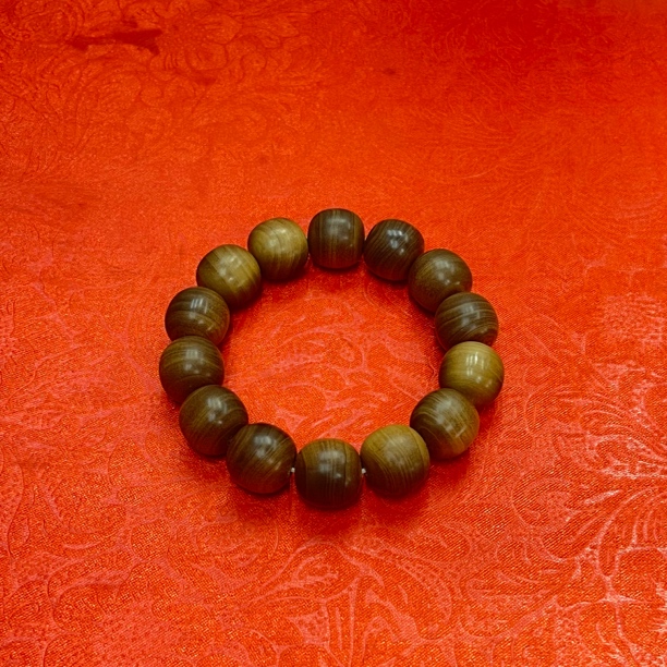 887 印度老山檀15*16黑肉横纹沉水单圈成品手串