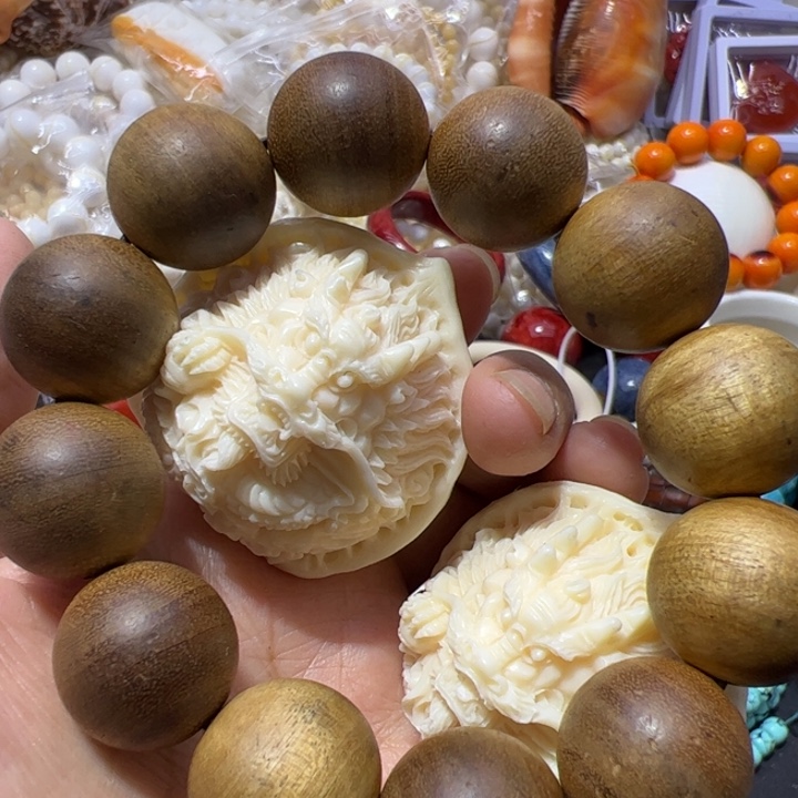 大果紫檀（缅甸花梨）冰箱福利核桃