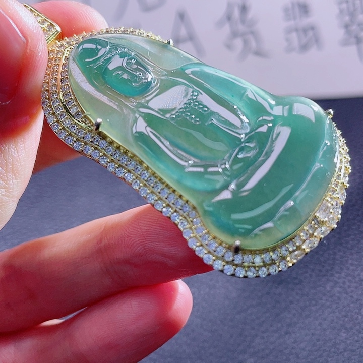 翡翠颈饰未镶嵌999999999