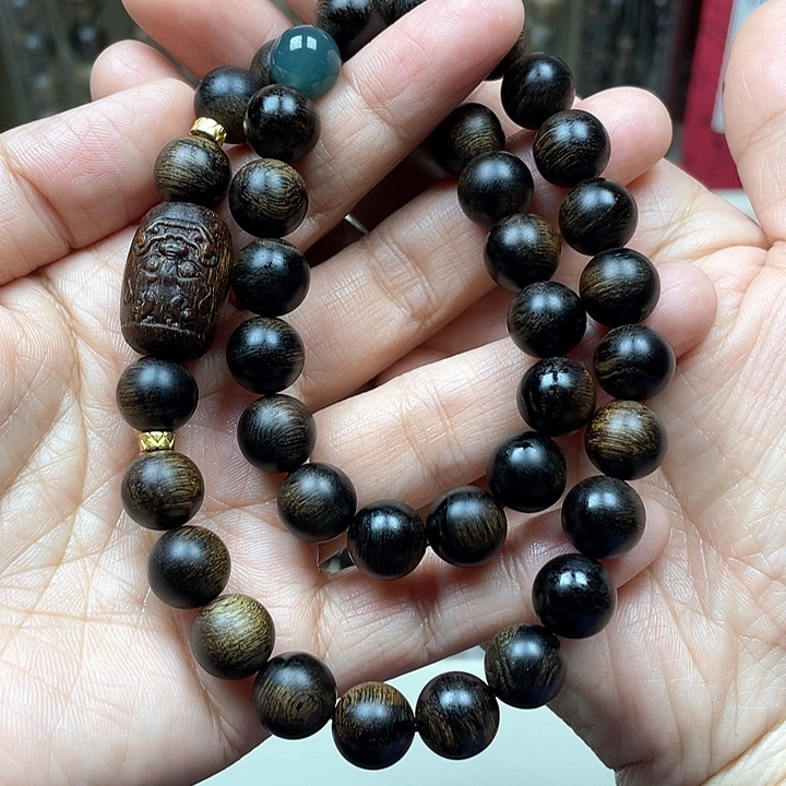 沉香木手串许*越南芽庄紫奇楠留疤料