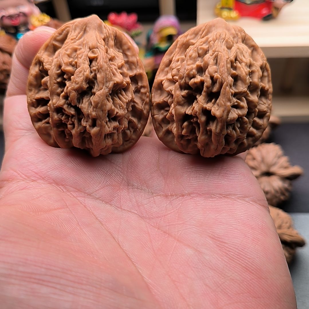 文玩核桃吊坠山地高桩麦穗虎头41尺46高