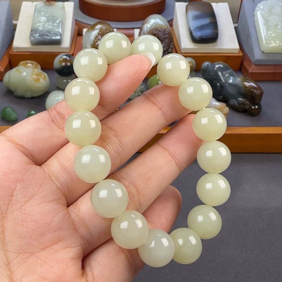 定制和田玉未镶嵌和田玉