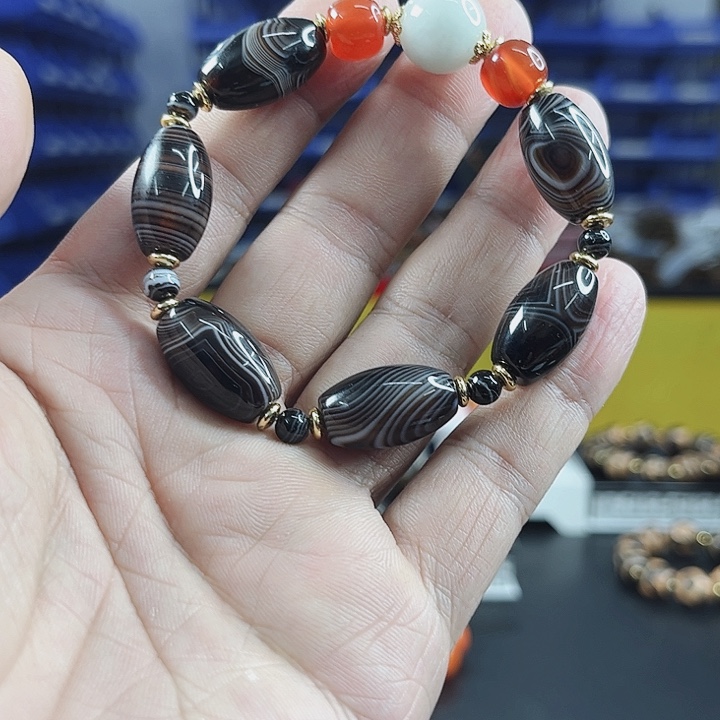 玛瑙手链未镶嵌T16缠丝