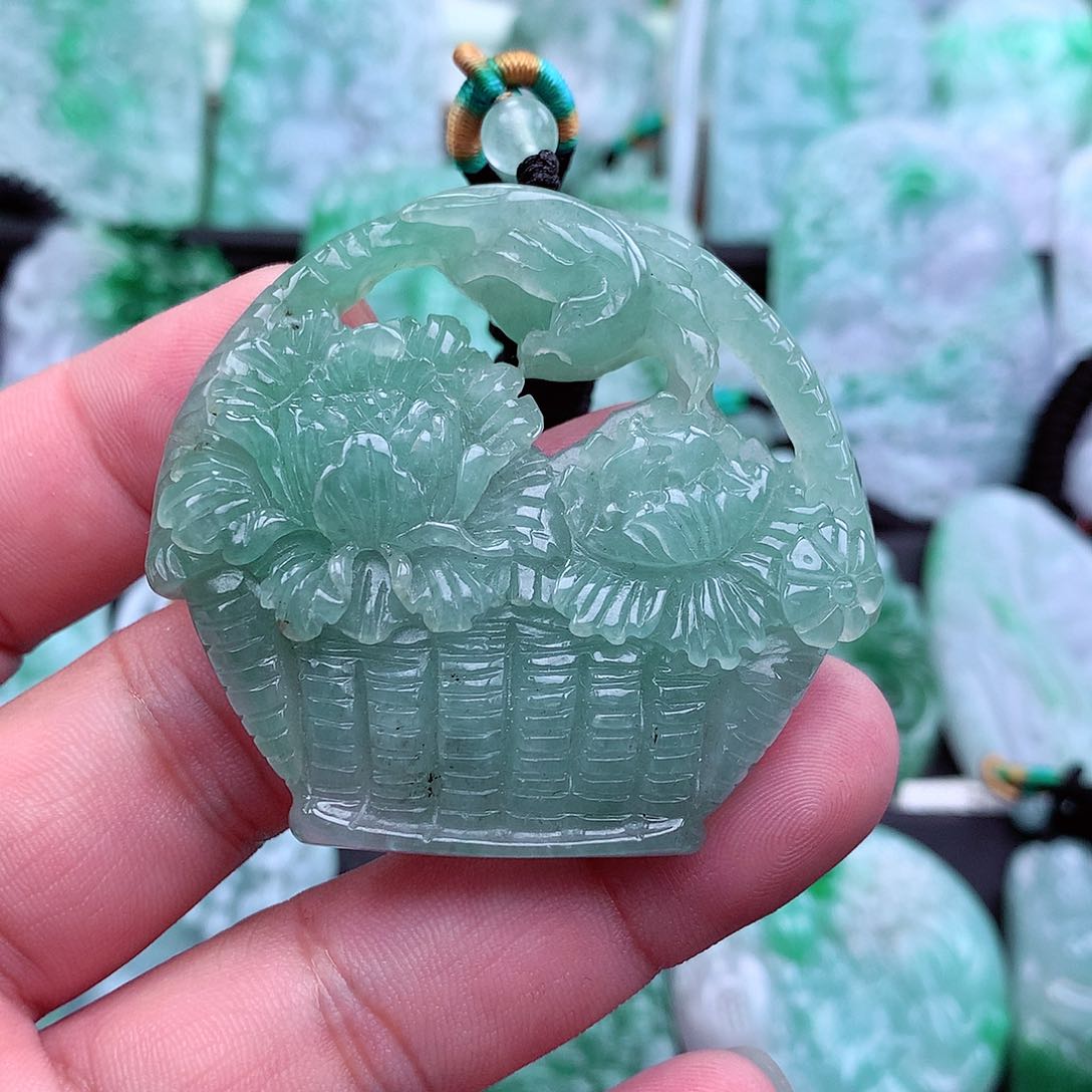 翡翠吊坠(不含链)未镶嵌