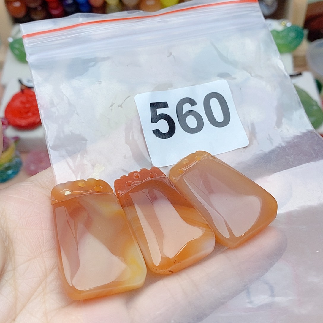 合金颈饰玛瑙/玉髓黄*主